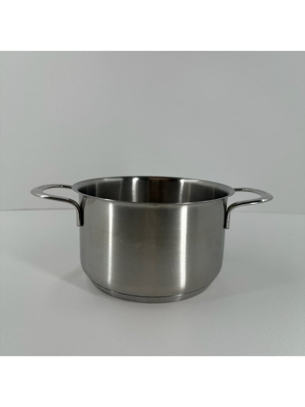 Kitchengear Chantal 2 Qt Stainless Steel Soup Pot Double Handle Dishwasher Safe